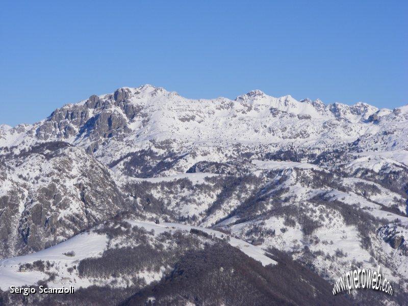 22 Verso nord la giornata è splendida.JPG